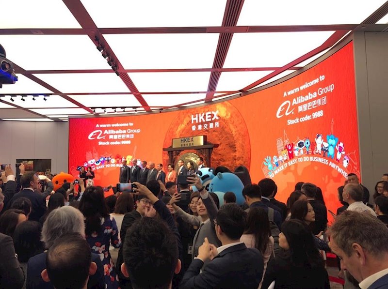 ep debut de alibaba en la bolsa de hong kong ep debut de alibaba en la bolsa de hong kong