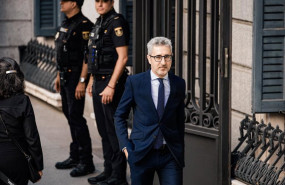 ep el ministro de hacienda arcadi espana durante la visita del papa leon xiv al congreso de los ep el ministro de hacienda arcadi espana durante la visita del papa leon xiv al congreso de los