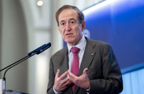 ep el presidente y ceo de mapfre antonio huertas durante un desayuno de nueva economia forum en el