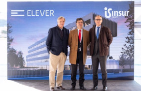 ep grupo insur realiza la puesta de bandera de elever el nuevo edificio de ofinas de las tablas