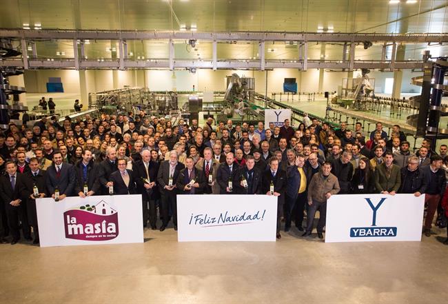 Grupo Ybarra y sus trabajadores. | EUROPA PRESS/YBARRA ep grupo ybarrasus trabajadores