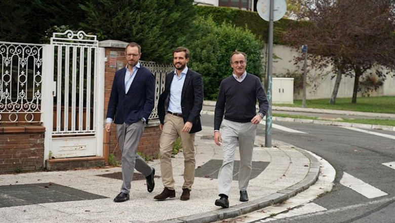(I-D) El portavoz del PP en el Senado, Javier Maroto, el presidente del PP, Pablo Casado, y el ya ex presidente del PP vasco, Alfonso Alonso. | H.Bilbao - Europa Press - Archivo ep i-d el portavoz del pp en el senado javier maroto el presidente del pp pablo casado y el ya ex