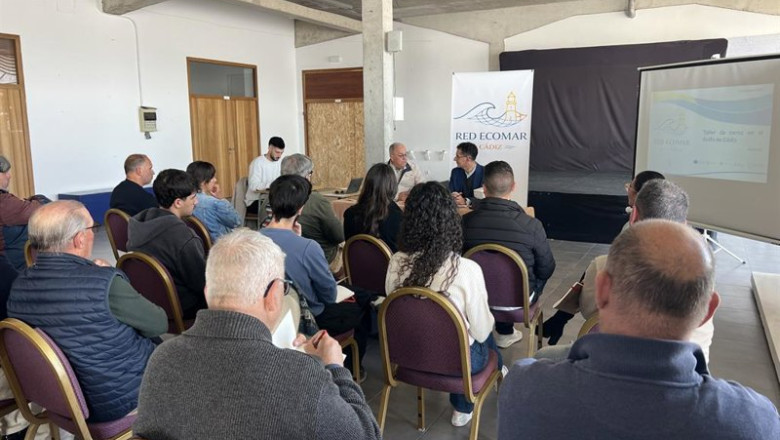 Jornada del sector de la pesca de cerco en Barbate. | FECOPESCA ep jornada del sector de la pesca de cerco en barbate