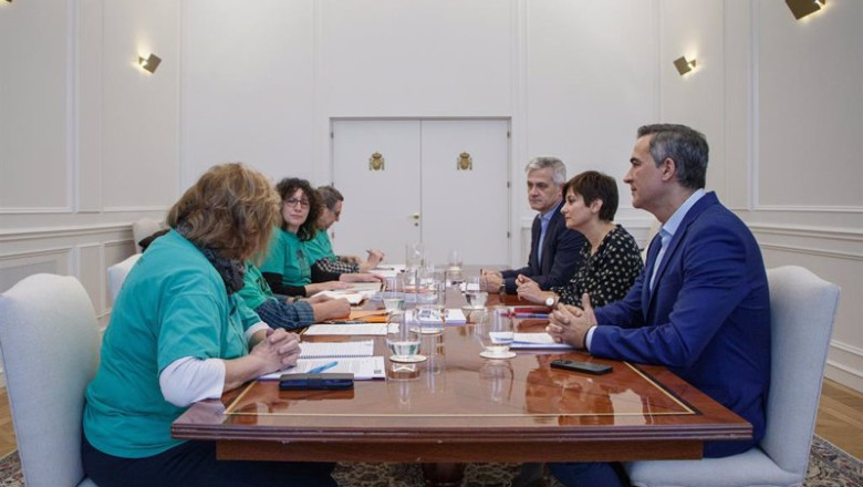 ep la minsitra de vivienda isabel rodriguez se reune con representantes de la plataforma de ep la minsitra de vivienda isabel rodriguez se reune con representantes de la plataforma de