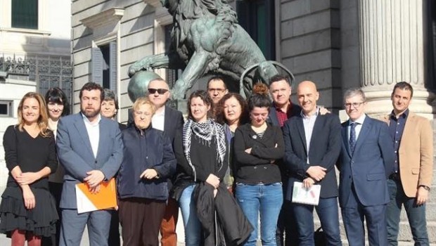 ep la oposicion apoyala guardia civil expedientadachaleco antibalas