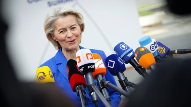 ep la presidenta de la comision europea ursula von der leyen en declaraciones a los medios en erevan