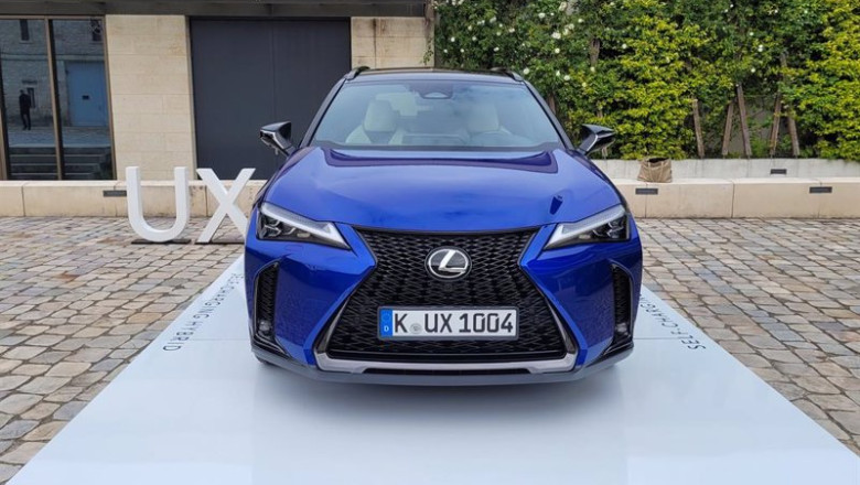 ep lexus ux 20240430103104 ep lexus ux 20240430103104