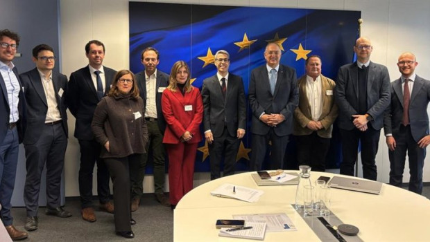 ep reunion del sector pesquero europeo con el comisario europeo de pesca costas kadis ep reunion del sector pesquero europeo con el comisario europeo de pesca costas kadis