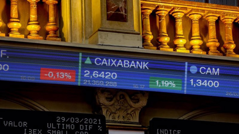 ep valores de caixabank en el palacio de la bolsa de madrid espana