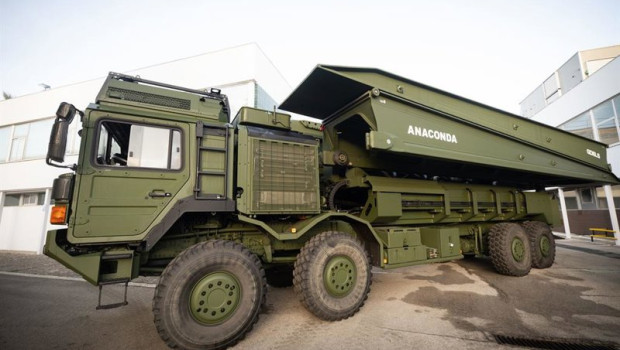 ep vehiculo lanza puente de ruedas anaconda