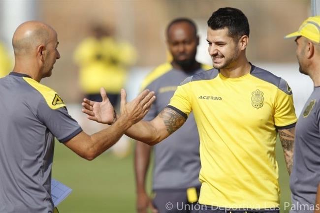 ep vitolo saludapako ayestaranun entrenamientolas palmas