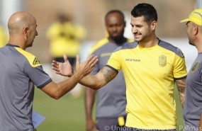 ep vitolo saludapako ayestaranun entrenamientolas palmas