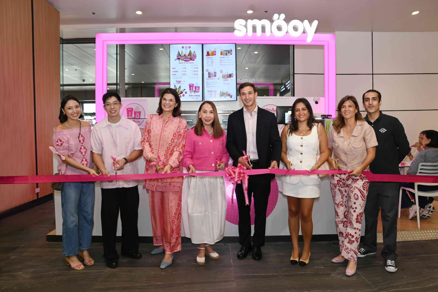 ribbon cutting 