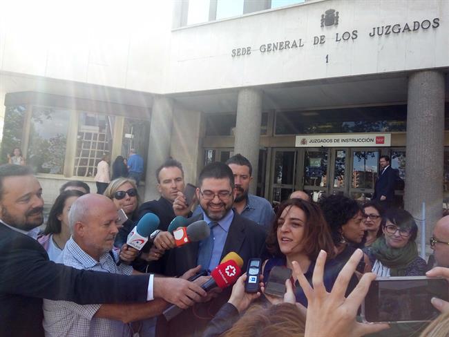 Celia Mayer y Carlos Sánchez Mato, tras declarar como querellados | EUROPA PRESS ep celia mayercarlos sanchez mato tras declararquerellados