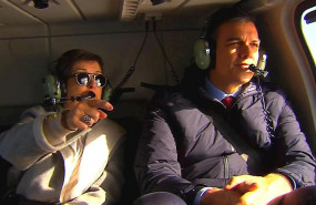 ep el presidente del gobierno pedro sanchez en helicoptero