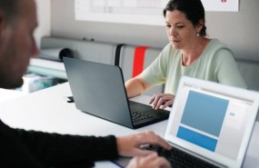 ep empleo digital trabajador