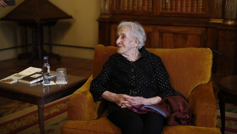 Encuentro con Ida Vitale, Premio Cervantes 2018, en la Biblioteca Nacional de España | Eduardo Parra - Europa Press ep encuentroida vitale premio cervantes 2018 enbiblioteca nacionalespana