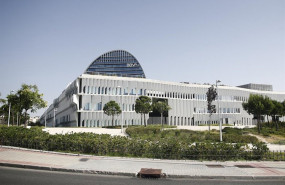 ep exterior del edificio la vela sede del bbva en madrid