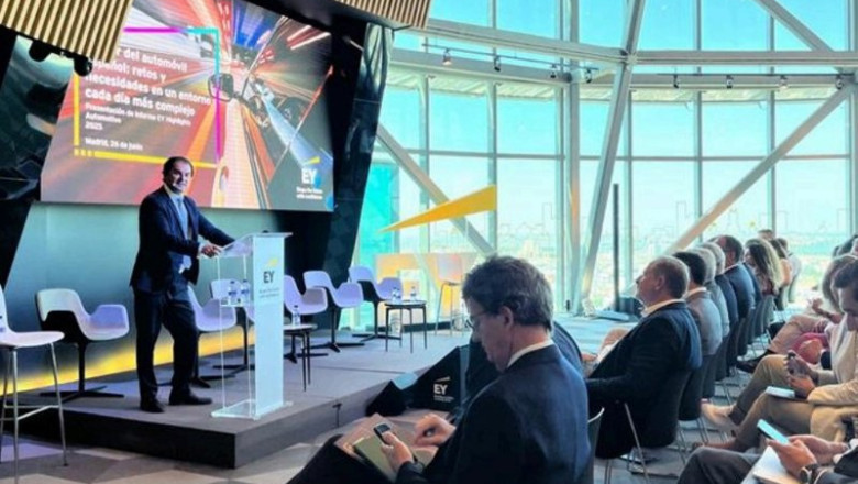ep ey presenta el informe ey highlights automotive 2025