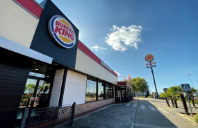 ep foto de un restaurante de burger king ep foto de un restaurante de burger king