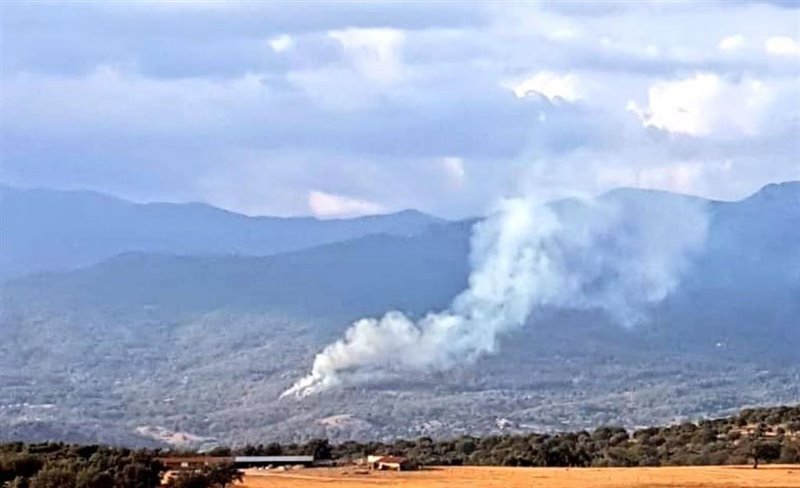 ep incendio en poyales del hoyo avila ep incendio en poyales del hoyo avila