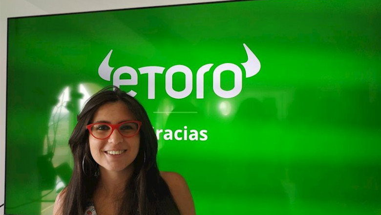 ep la directora general para espana y latam de etoro tali salomon en una presentacion de la