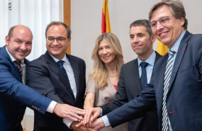ep la firma ha tenido lugar en el despacho de la vicepresidenta del gobierno de aragon mar vaquero
