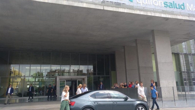 La infanta Cristina y sus hijos Juan Valentín, Irene y Miguel han llegado este lunes sobre las 15.20 horas al Hospital Universitario Quirónsalud de Pozuelo de Alarcón | EUROPA PRESS ep la infanta cristina y sus hijos juan valentin irene y miguel han llegado este lunes sobre las
