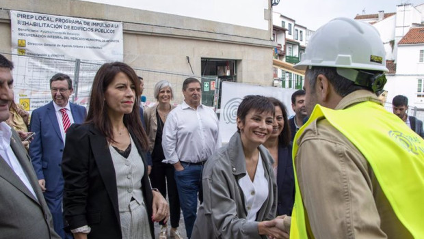 ep la ministra de vivienda y agenda urbana isabel rodriguez y la conselleira de vivenda e