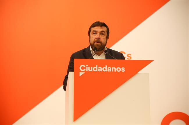 El secretario del Grupo Parlamentario Ciudadanos, Miguel Gutiérrez, ofrece una r | Ricardo Rubio - Europa Press ep secretariogrupo parlamentario ciudadanos miguel gutierrez ofrecer