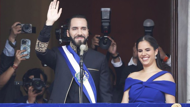 ep archivo   el presidente electo de el salvador nayib bukele y la primera dama salvadorena gabriela