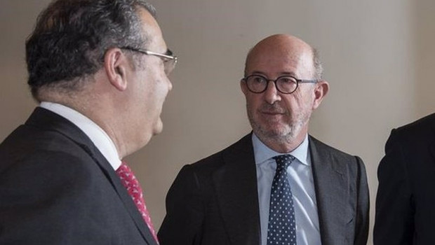 ep archivo   los expresidentes de banco popular angel ron y emilio saracho