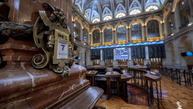 ep calendario del martes 7 de diciembre en el palacio de la bolsa a 7 de noviembre de 2021 en madrid