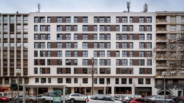 ep edificio de apartamentos de all iron en vitoria