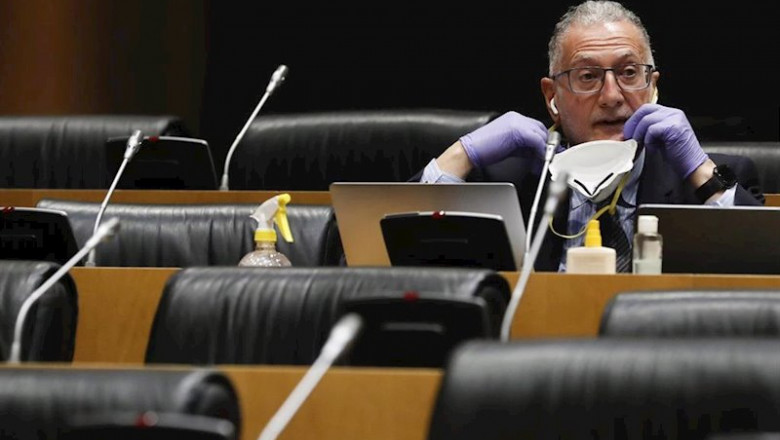 El diputado de Vox, Juan Luis Steegmann Olmedillas, en la Comisión de Sanidad del Congreso | Pool ep el diputado de vox juan luis steegmann olmedillas en la comision de sanidad del congreso