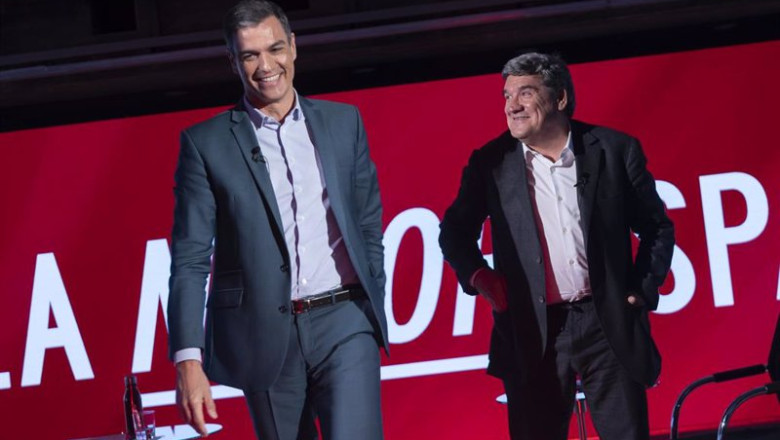ep el presidente del gobierno y secretario general del psoe pedro sanchez con el ministro de ep el presidente del gobierno y secretario general del psoe pedro sanchez con el ministro de
