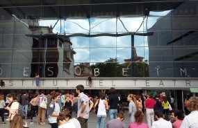 ep estudiantes ocupaninstitutteatrefavor1-o
