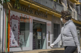 ep farmacia abierta por ser esencial durante la limitacion total de movimientos salvo de los