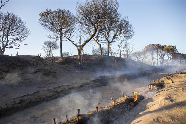 ep incendio moguer acceso playa cuesta maneli