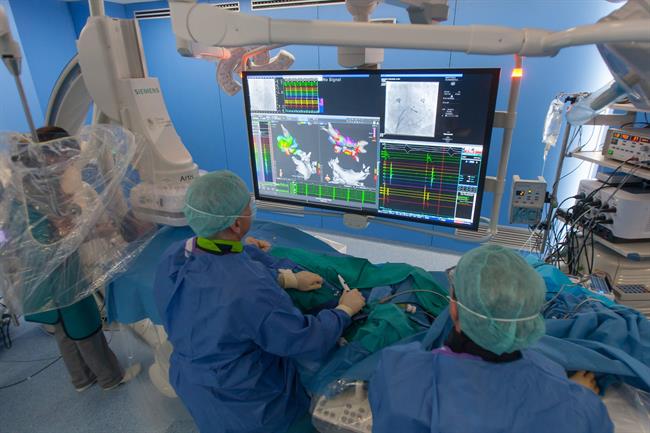 La Clínica Universidad de Navarra comienza a utilizar un nuevo catéter. | CLÍNICA UNIVERSIDAD DE NAVARRA ep la clinica universidadnavarra comienzautilizarnuevo cateter