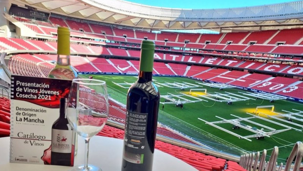 ep la do mancha presenta sus vinos jovenes en el wanda metropolitano