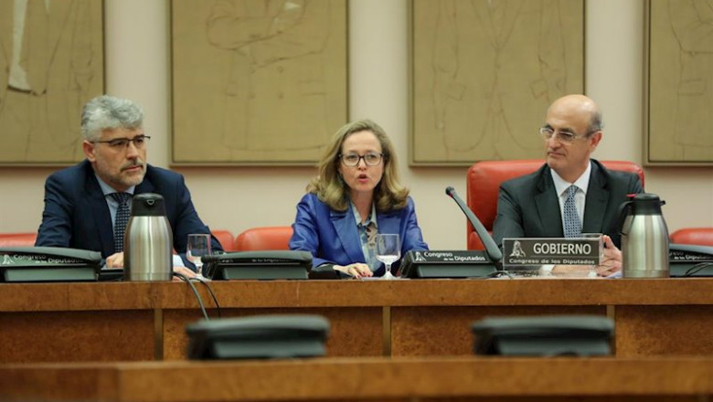 La vicepresidenta Nadia Calviño, durante su comparecencia en la Comisión de Asuntos Económicos y Transformación Digital del Congreso | Jesús Hellín - Europa Press ep la vicepresidenta nadia calvino durante su comparecencia en la comision de asuntos economicos y