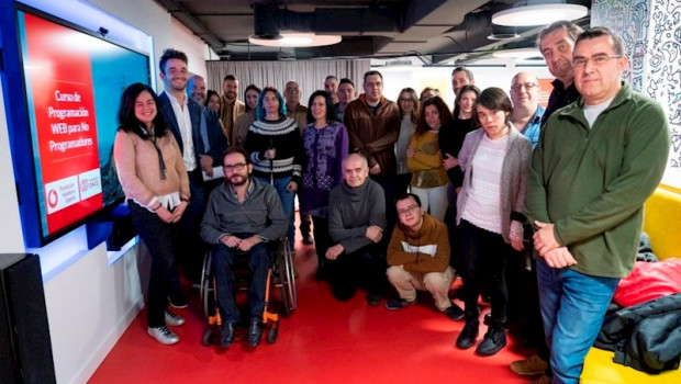 ep los alumnos y profesores participantes en el curso de programacion web para personas con