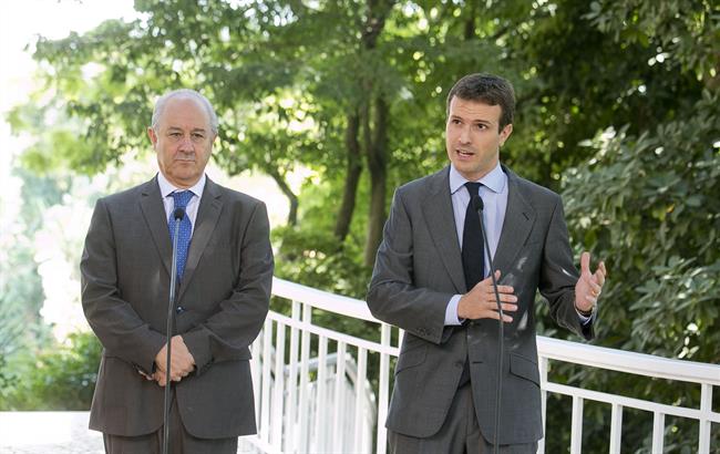 El presidente del PP, Pablo Casado, y el PSD, Rui Rio | PP ep presidentepp pablo casado ypsd rui rio