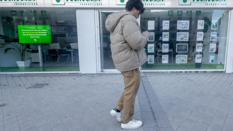 ep una oficina de una empresa inmobiliaria