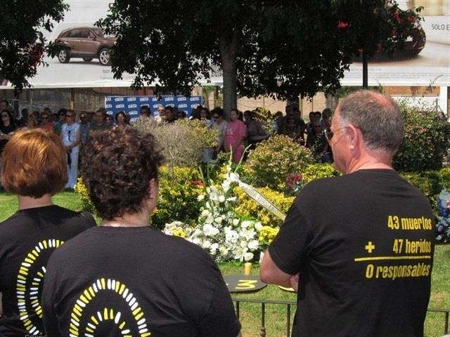 ep victimasmetrouna ofrenda floral