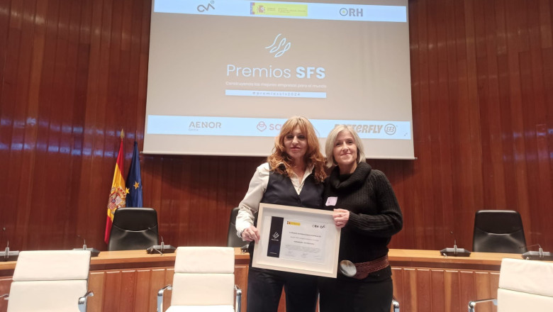 mencion de honor formacion universitaria premios sfs 