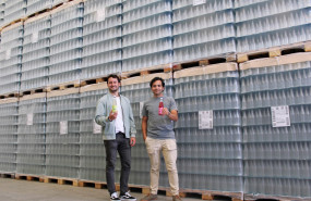 ral de frutos y fernando martn fundadores de vver kombucha en la fbrica ok 