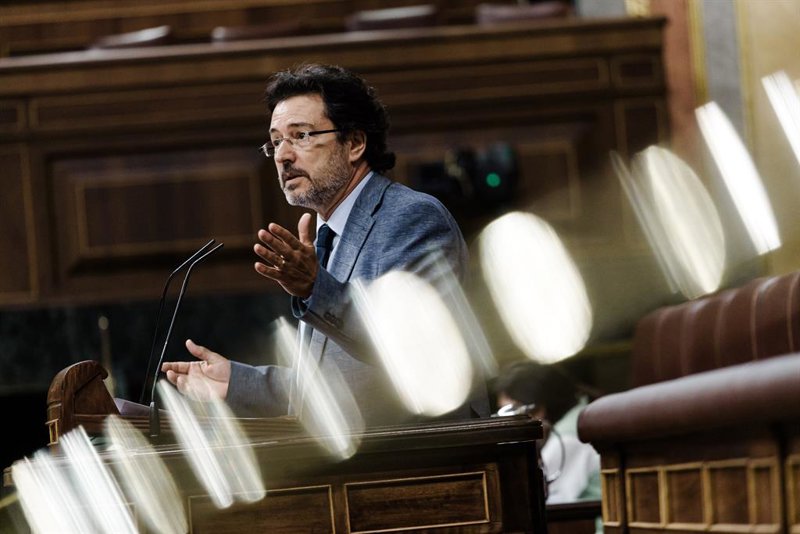 Junts propone en el Congreso crear una filial de Aena en Cataluña