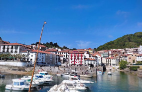 ep archivo   embarcaciones en el puerto de mundaka bizkaia
